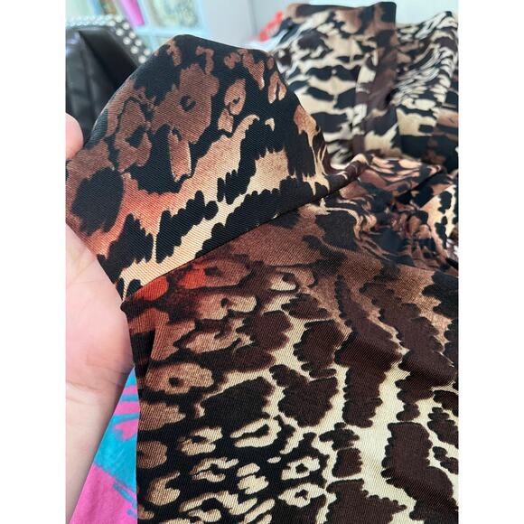 Chico's Travelers Blouse & Midi Skirt Cheetah Print Set Size 0= US Small - Picture 8 of 8